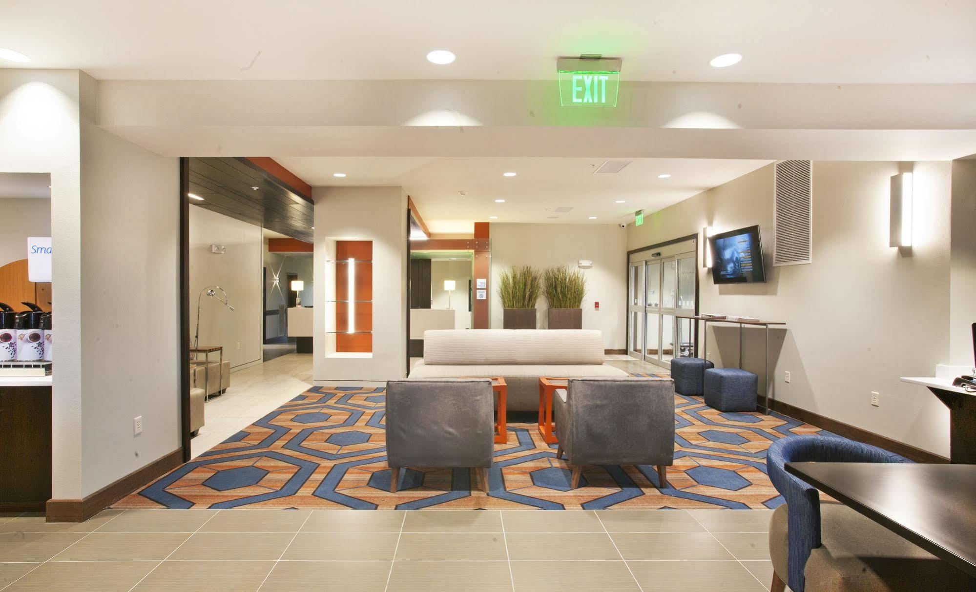 Holiday Inn Express Hotel & Suites Hot Springs By Ihg Eksteriør billede