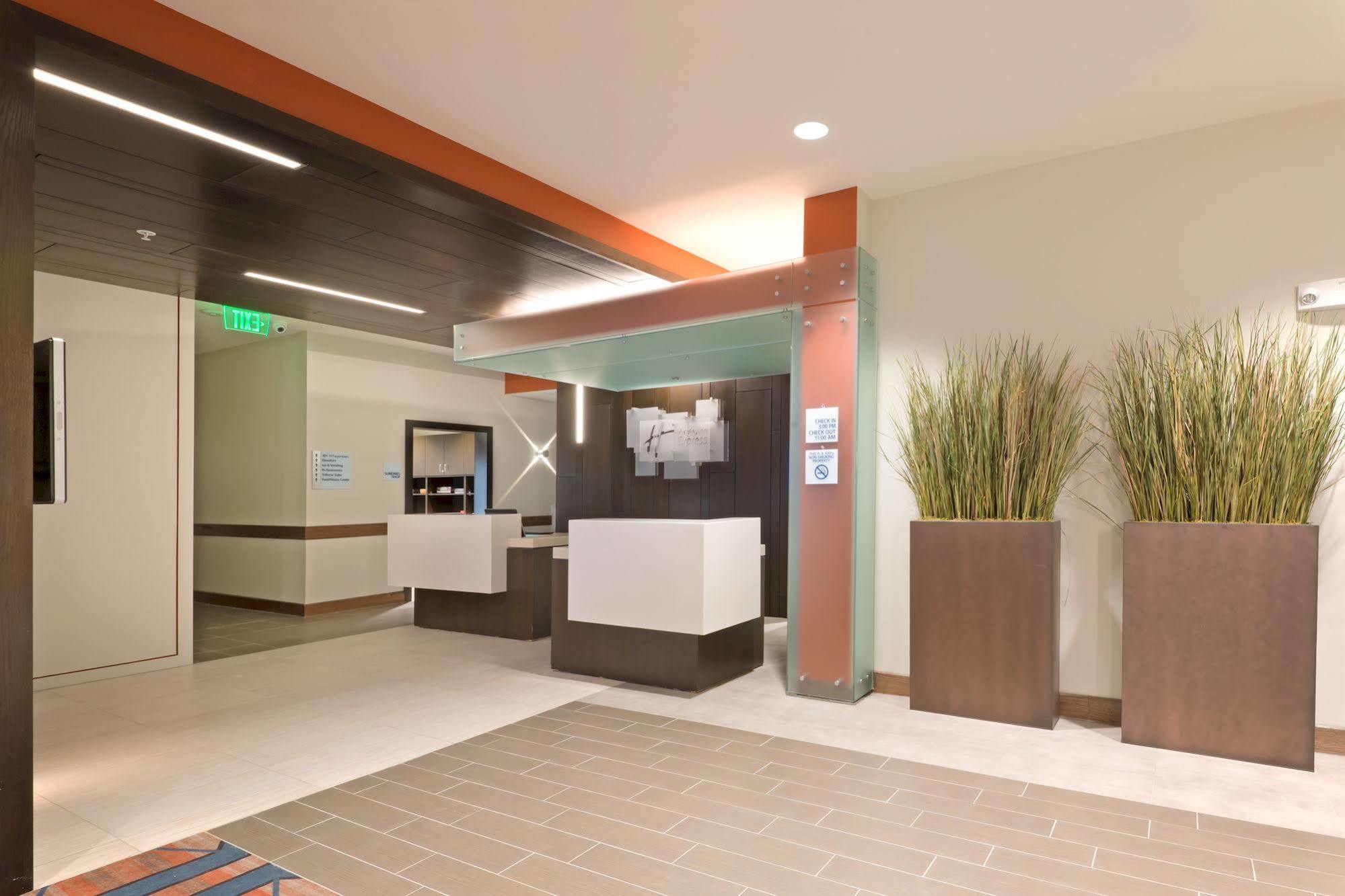 Holiday Inn Express Hotel & Suites Hot Springs By Ihg Eksteriør billede