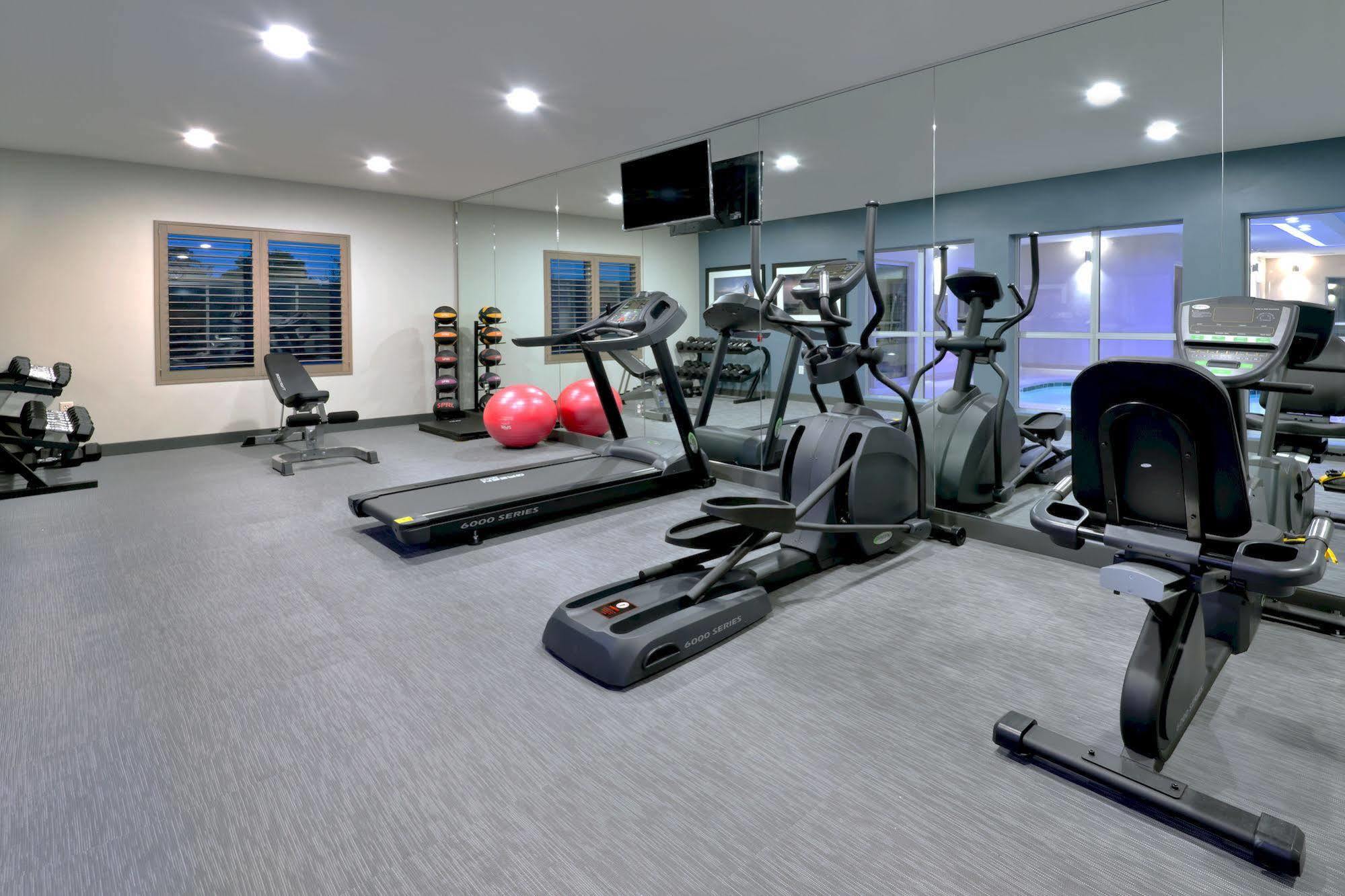 Holiday Inn Express Hotel & Suites Hot Springs By Ihg Eksteriør billede