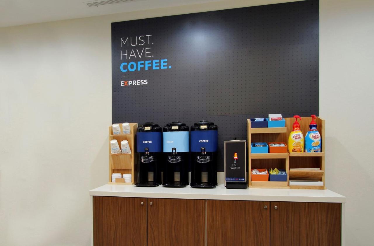 Holiday Inn Express Hotel & Suites Hot Springs By Ihg Eksteriør billede
